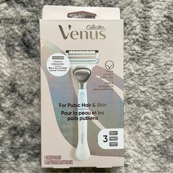 Gillette Venus for Women, Bikini Pubic Hair and Skin - Picture 1 of 4